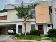 EN ALQUILER CASA EN ASUNCION BARRIO MBURUCUYA ID 31867