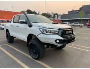 TOYOTA hilux srv 2017