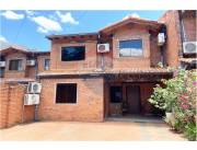 Duplex en Venta en Central Fernando De La Mora Villa Ofelia India c/ Benza Carrera India