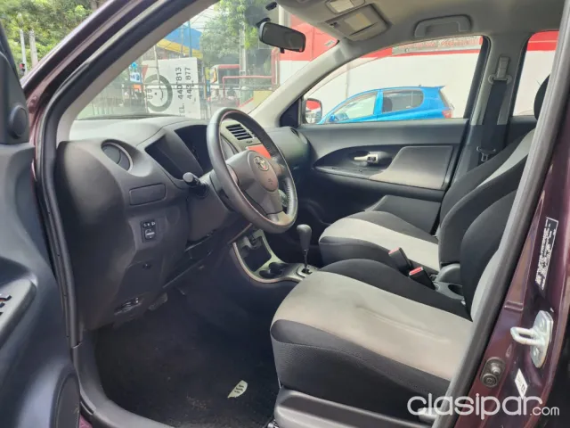 Toyota New Ist 2010 — foto 3