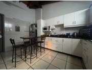 RESIDENCIA EN VENTA. EN RECOLETA, BARRIO MCAL ESTIGARRIBIA