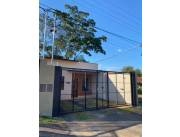 VENDO CHALET EN REDUCTO SAN LORENZO