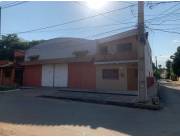 VENDO CASA CON TINGLADO EN ASUNCION BARRIO VILLA AURELIA