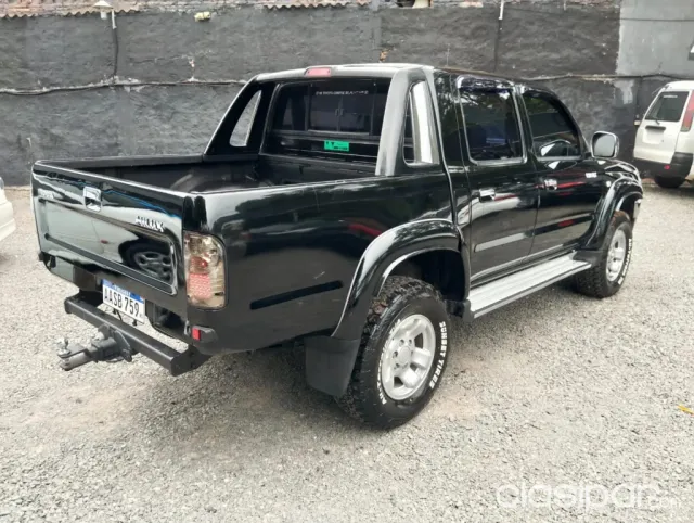 Toyota Hilux 1997 — foto 5