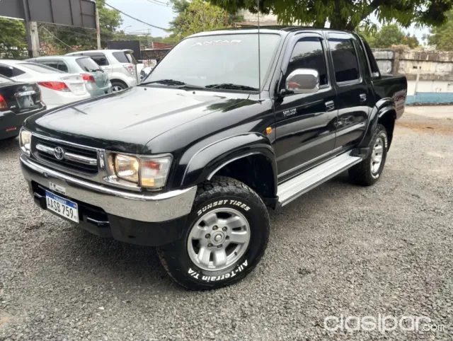 Toyota Hilux 1997 — foto 4