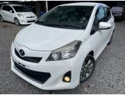 Hermosa Toyota New Vitz RS Año 2013 Motor 1.500 Mecánico 4x2 Llantas Originales aro 17