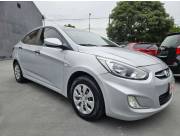 Vendo Hyundai Accent con 42.000 Km