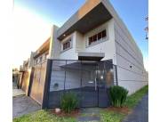 Alquilo Duplex de 3 dormitorios en Asuncion barrio Herrera