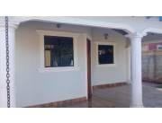 VENDO HERMOSA CASA EN SAN LORENZO REDUCTO CERCA DE PARADA DEL 12