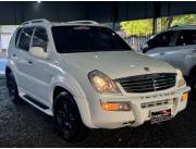 REXTON AÑO 2005 DIÉSEL AUTOMÁTICO AIRE CONGELA SIN RUIDOS RECIBO VEHICULO