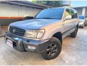 VENDO HERMOSA Y UNICA TOYOTA LAND CRUISER AÑO 1999 MOTOR 4.2 DIESEL TURBO CAJA MECANICA 4