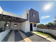 Duplex a estrenar en Luque - Laurelty