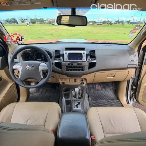 Toyota Fortuner 2014 — foto 8