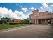 VENDO CASA ESTILO TOSCANO EN CONDOMINIO LOS MANGOS LAMBARE