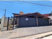 ALQUILO DUPLEX EN LAMBARE ZONA COLEGIO SEK