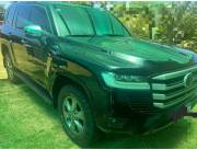 Vendo Toyota Land Cruiser Año 2024 de Representante