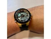 Reloj deportivo para hombre.