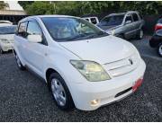 IMPECABLE TOYOTA IST REC. IMPORT. AÑO 2004/05 BLANCO MOTOR VVTI 1.3 4X2 NAFTERO AUTOMATICO