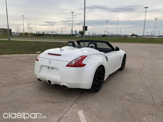 Nissan 370Z Convertible Año 2010 — foto 5