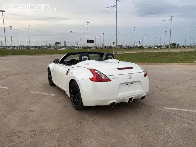 Nissan 370Z Convertible Año 2010 — foto 8