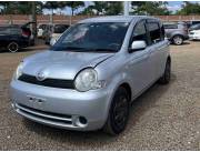 TOYOTA SIENTA 2005