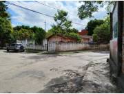 Vendo terreno con Casa en Esquina, frente a Zuba Trinidad.