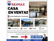 Casa en VENTA en el Barrio Ciudad Nueva - Encarnación, con una superficie de 688 m²!!