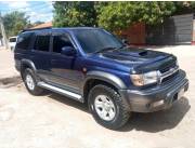 Toyota Hilux Surf 2001 la