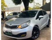 Hermoso kia Rio Sedan modelo 2013 Del Representante - Garden Motor 1.400 llave con alarma