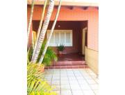 VENDO PROPIEDAD EN BARRIO JARA SUP TERR 360 M2 (12X30)