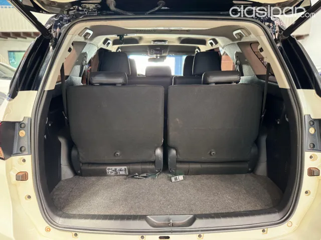 Toyota Fortuner 2023 — foto 7