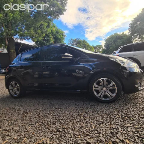 Peugeot 208 2018 — foto 4