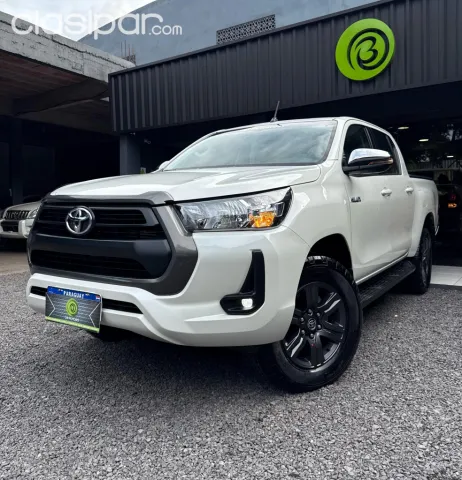 Toyota Hilux 2021 — foto 4