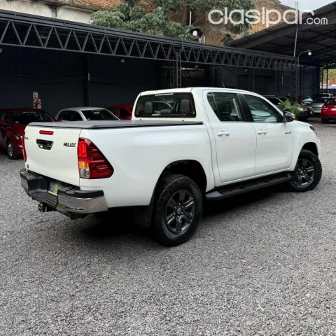 Toyota Hilux 2021 - foto 6