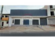 VENDE AMPLIO LOCAL COMERCIAL SOBRE ACCESO SUR