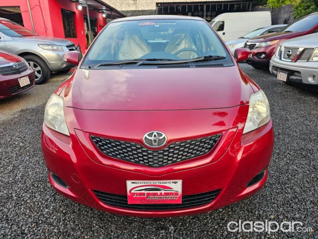 Toyota Belta 2011 — foto 2