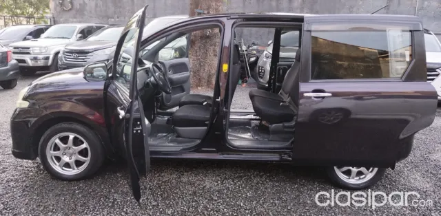 Toyota Sienta 2011 — foto 5