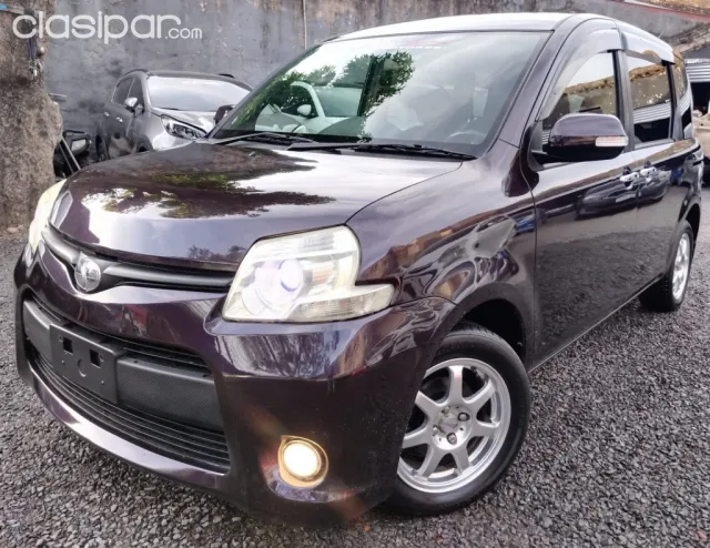 Toyota Sienta 2011 - foto 8