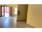 ALQUILO DUPLEX EN CONDOMINIO EN LAMBARE. COD. 5003