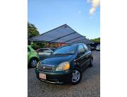 *TITULAR VENDE TOYOTA VITZ CLAVIA 2001* *MOTOR 1.3 CC NAFTERO 1NZ EL MAS QUERIDO DE TODOS*