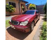 Vendo Mercedes Benz Familiar 270 cdi 2002