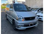 Vendo Toyota regius año 2000