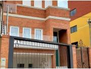 FINA RESIDENCIA EN ALQUILER - BARRIO BOQUERÓN II - CDE