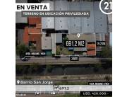 vendo terreno sobre av. madame linch