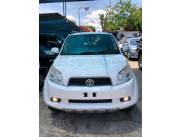VENDO TOYOTA RUSH AÑO 2006 MOTOR 1.5 NAFTERO AUTOMÁTICO RECIEN IMPORTADO