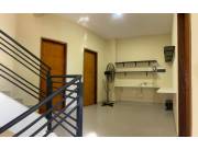 VENDO CASA A EXTRENAR EN MORA CUE LUQUE COD 5013