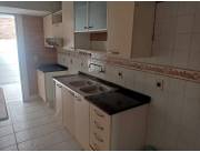 ALQUILER DUPLEX CONDOMINIO LAMBARE COD 5017