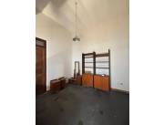ALQUILO CASA ZONA CENTRO IDEAL PARA OFICINA COD 3155.