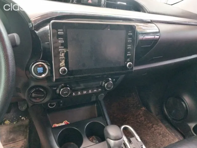 Toyota Hilux 2021 — foto 7