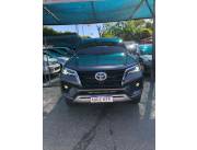 TOYOTA FORTUNER SRV DE TOYOTOSHI AÑO 2021 MOTOR 2.8 DIESEL AUTOMÁTICO 4X4 UNICO DUEÑO